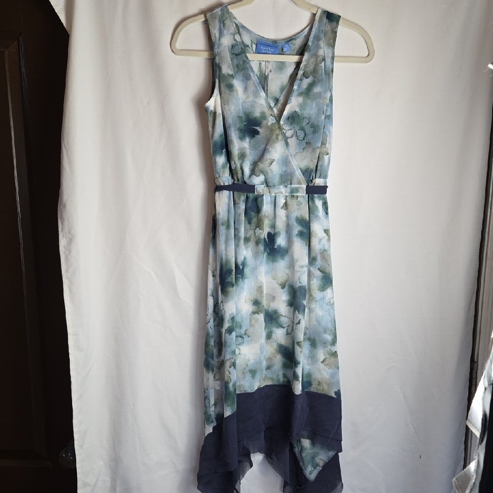 Simply Vera Vera Wang Watercolor Floral Assymmetrical Hem Dress In Size XS